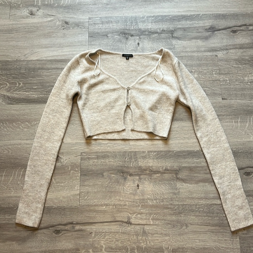 Dynamite knit crop top